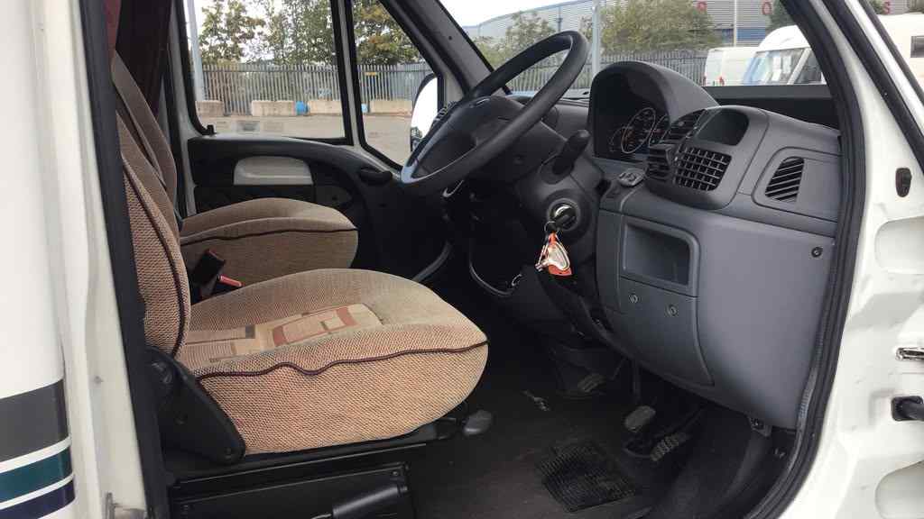 2004 Auto-Trail Apache 700 SE motorhome front cab