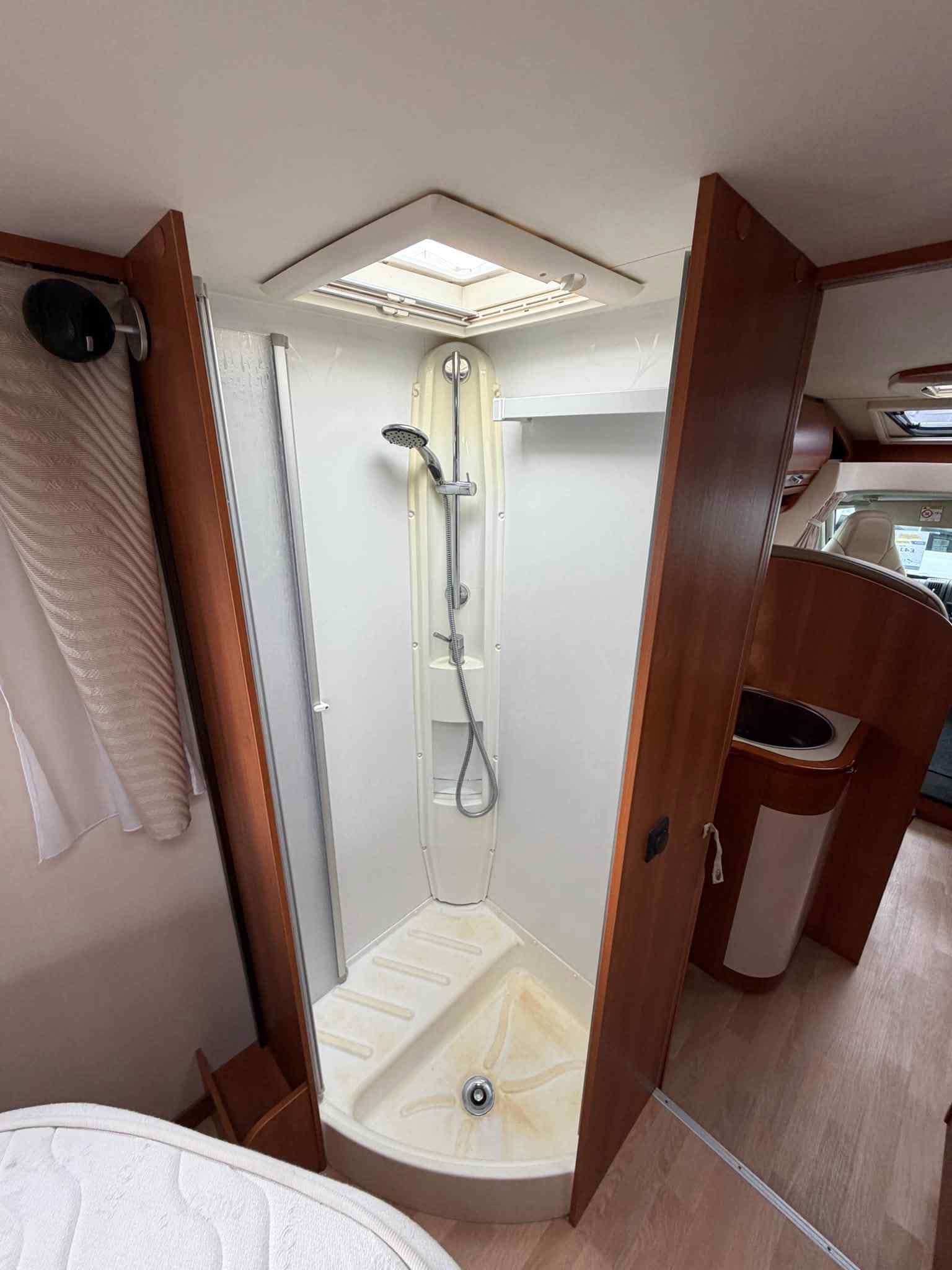 2015 Rapido Series 6 691 motorhome bathroom